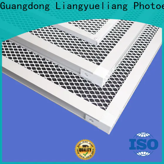 LiangYueLiang clear light fittings company